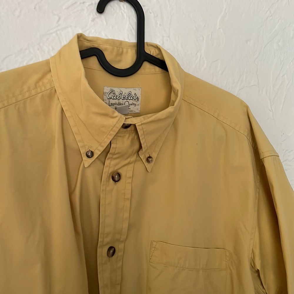 Cabela's Goldenrod Short Sleeve Button Down Medium Tall